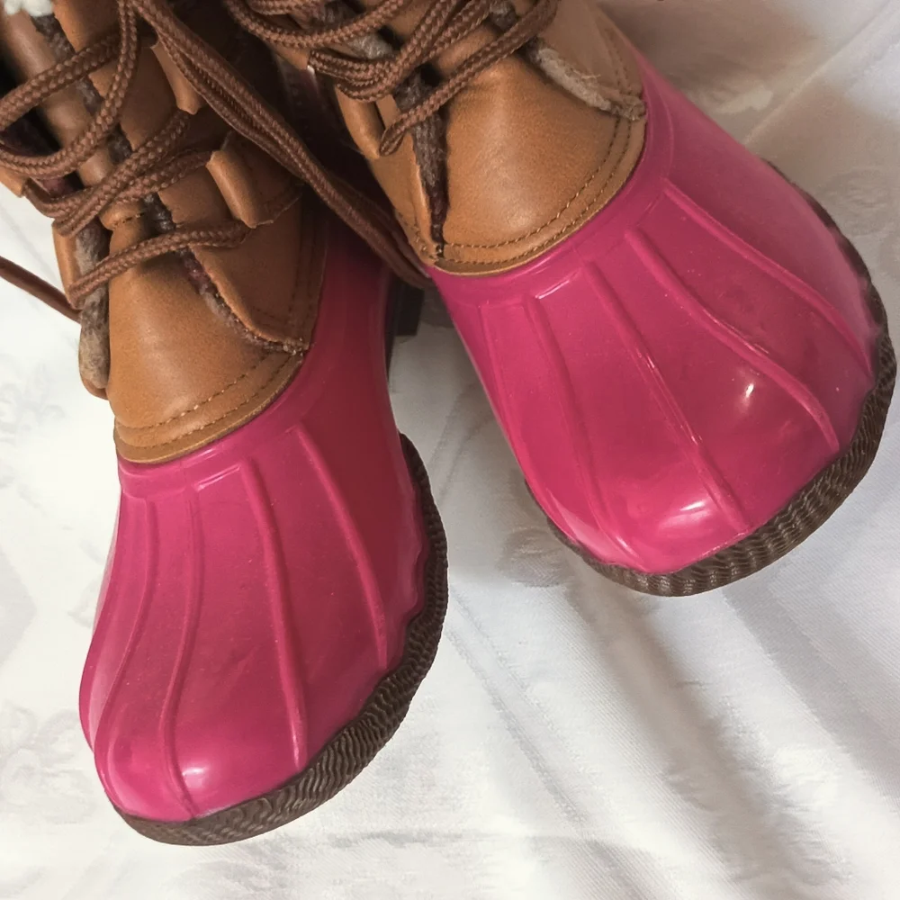Adrienne Vittadini Gavin-03K Girls Size 2 Lace Up Sherpa Collar Duck Boots Pink